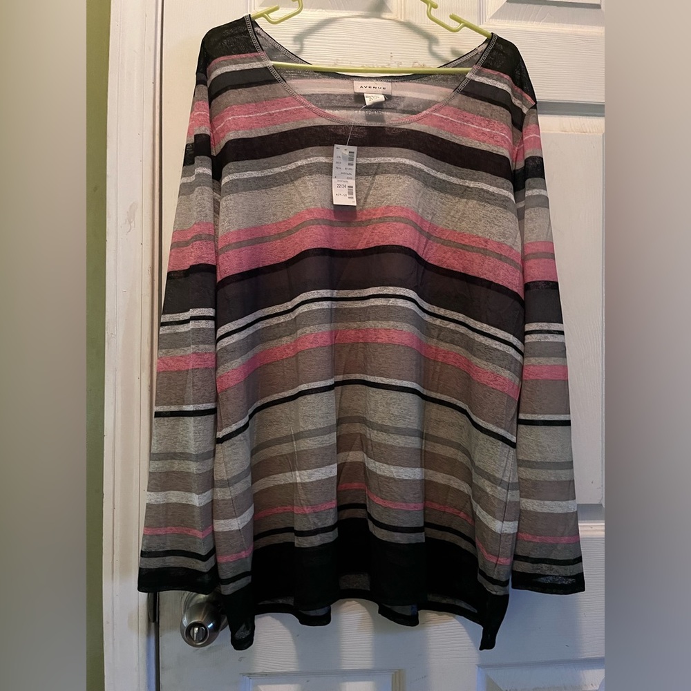 Long sleeve multi color tunic size 22/24